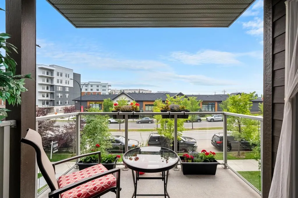 150 Shawnee Square SW, #205