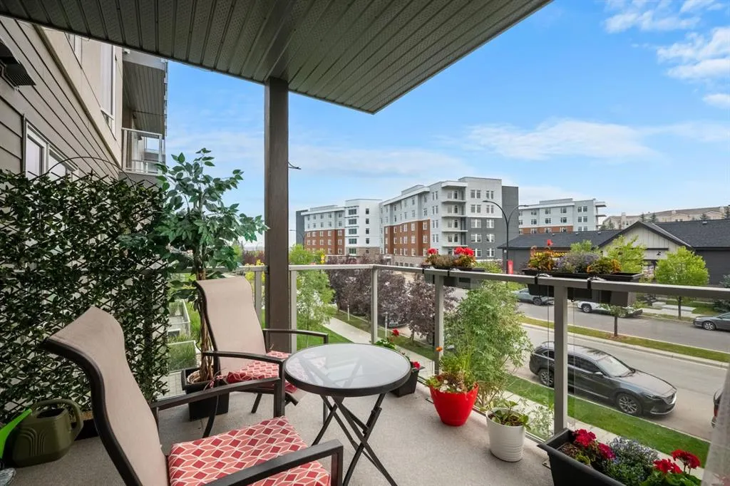 150 Shawnee Square SW, #205