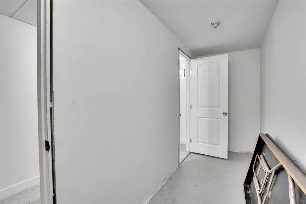 9 Cottage Street NW