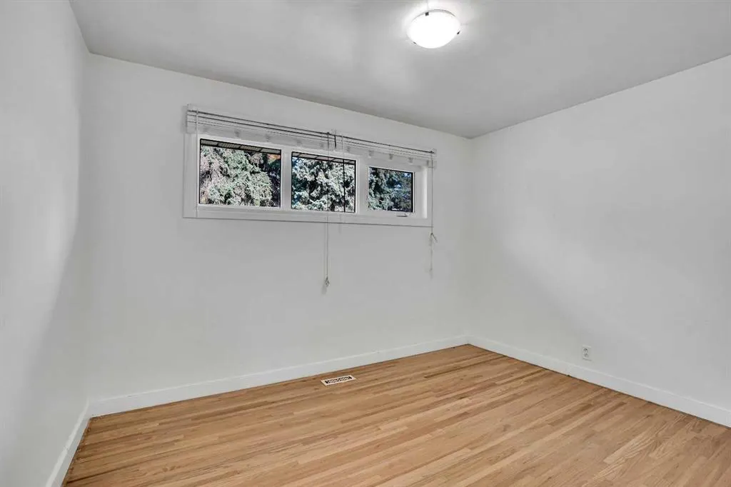 9 Cottage Street NW