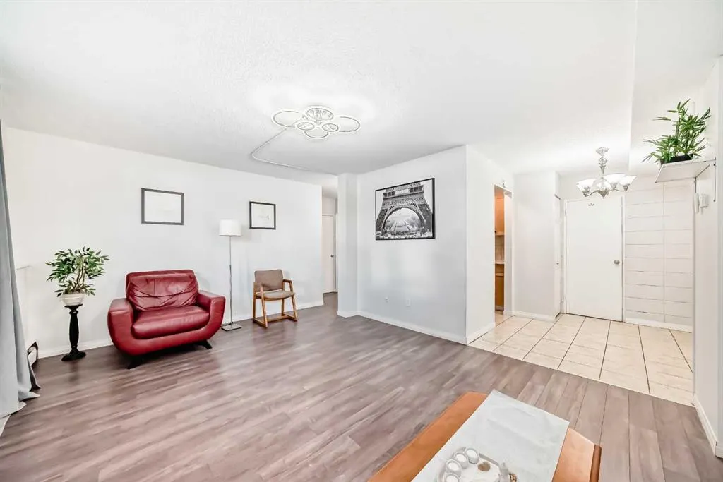 2111 14 Street SW, #101