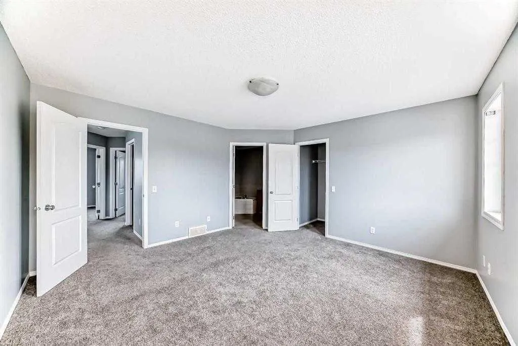 120 SPRINGMERE Grove
