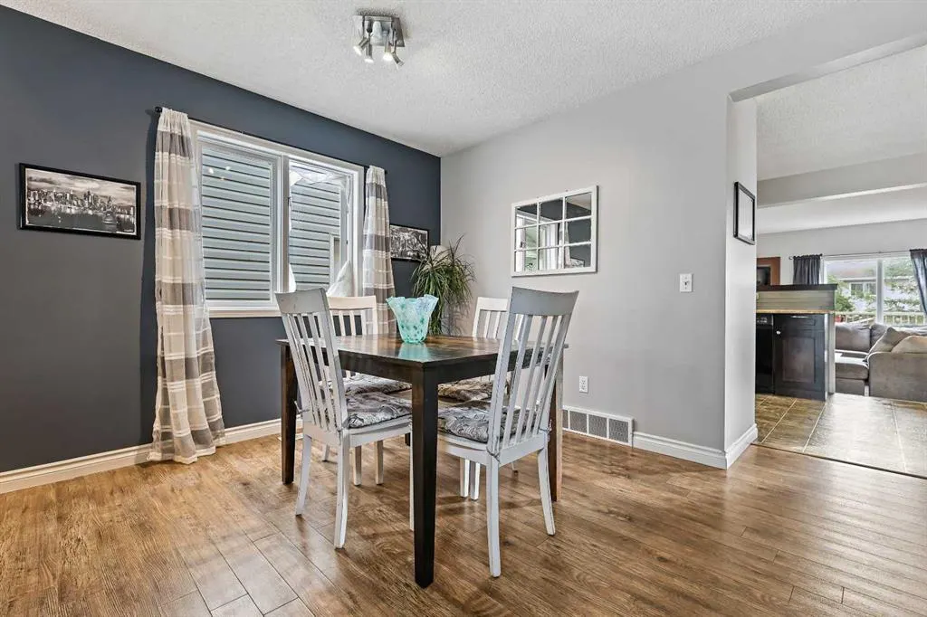 32 Millrise Crescent SW