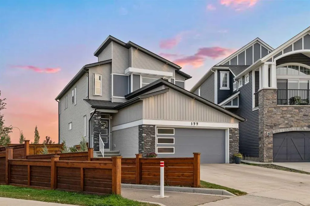 177 Sage Bluff Rise NW