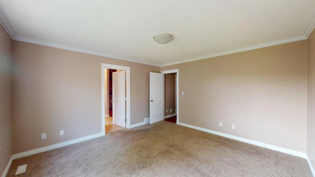 193 O'coffey Crescent, #35