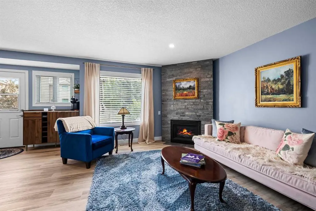 92 Tuscany Way NW