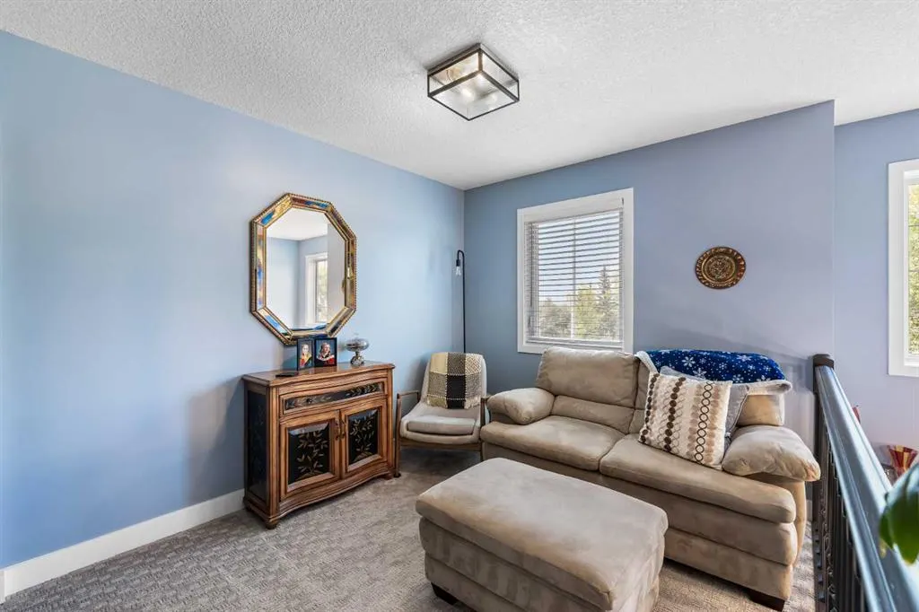 92 Tuscany Way NW