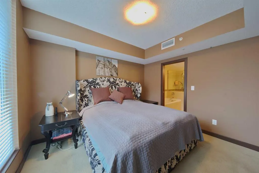 888 4 Avenue SW, #1007