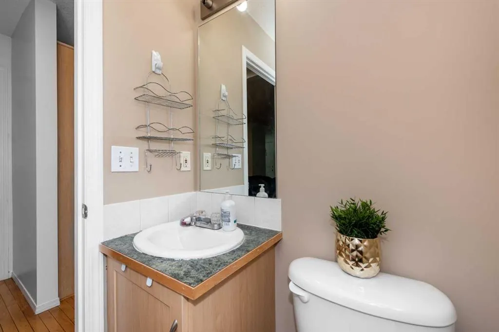 111 Tarawood Lane NE, #1001