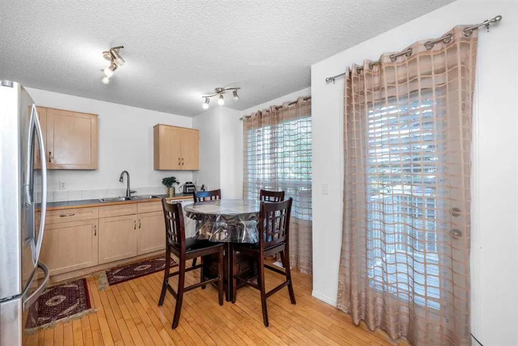 111 Tarawood Lane NE, #1001