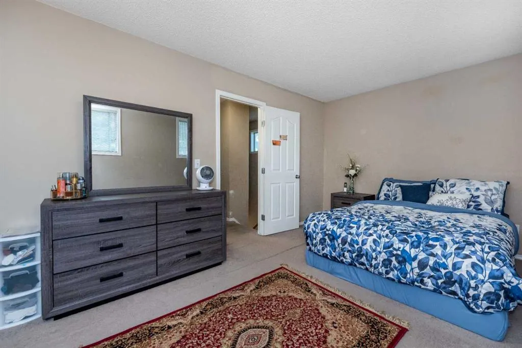 111 Tarawood Lane NE, #1001