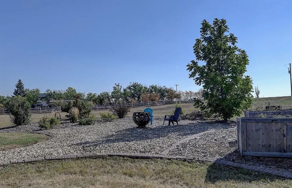 17 714053 Road 73 Range