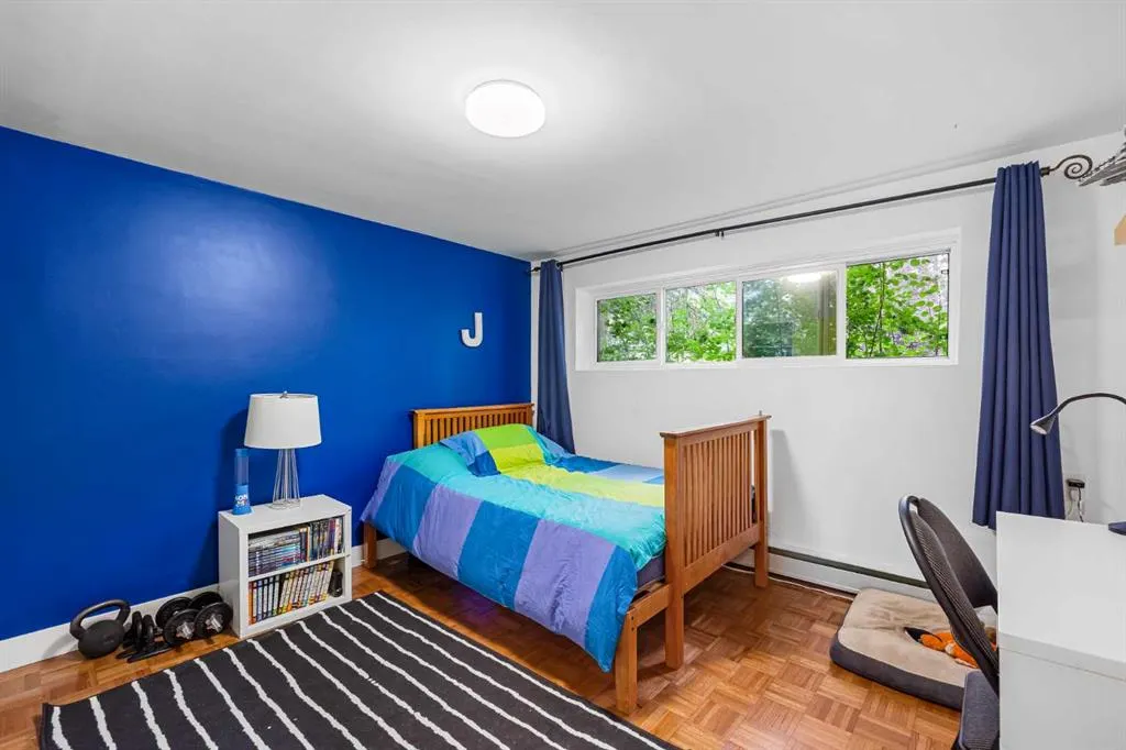 56 Harley Road SW