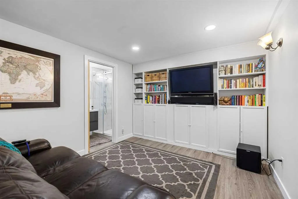 56 Harley Road SW