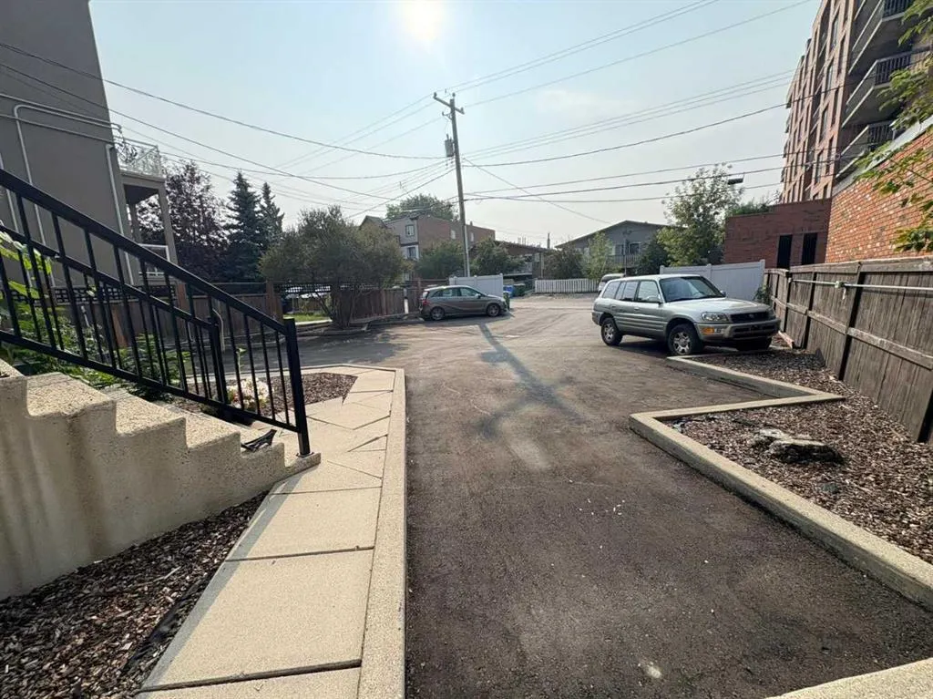 1909 28 Street SW, #6