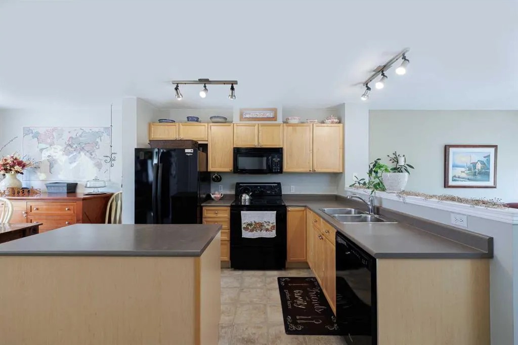 120 Tuscany Court NW