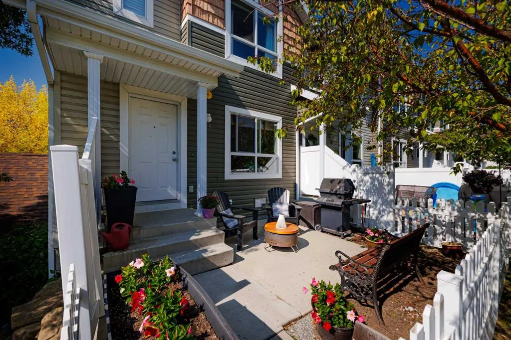 120 Tuscany Court NW