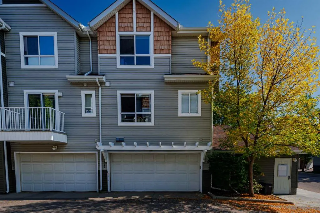120 Tuscany Court NW