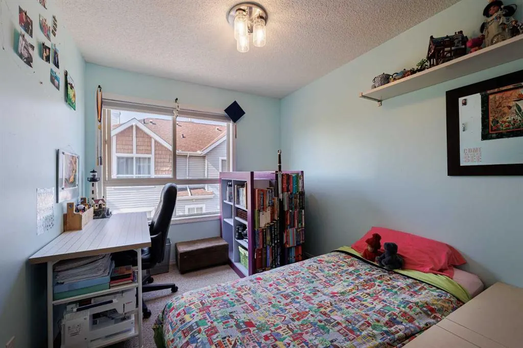 120 Tuscany Court NW
