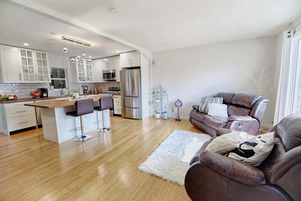 110 Ojibwa Road W
