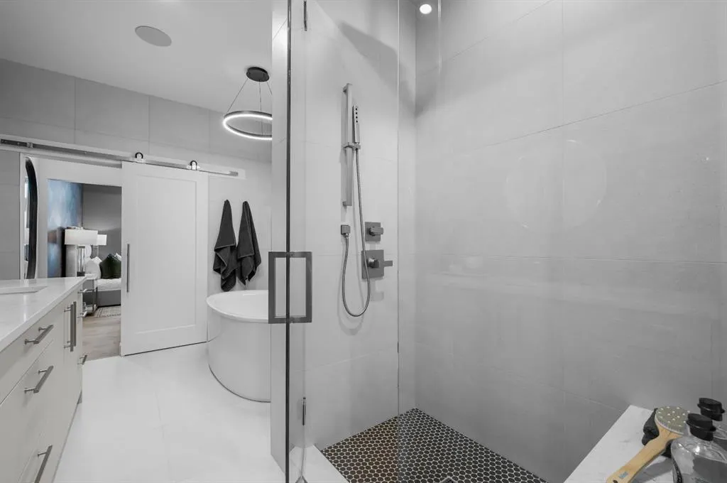 835 78 Street SW, #109