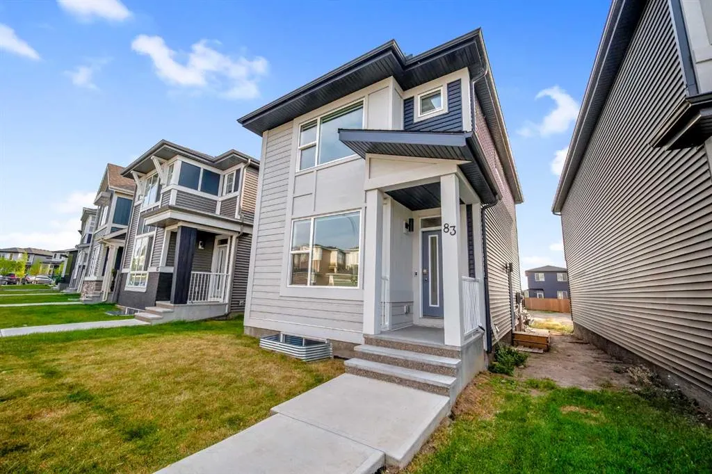 83 Corner Meadows Grove NE