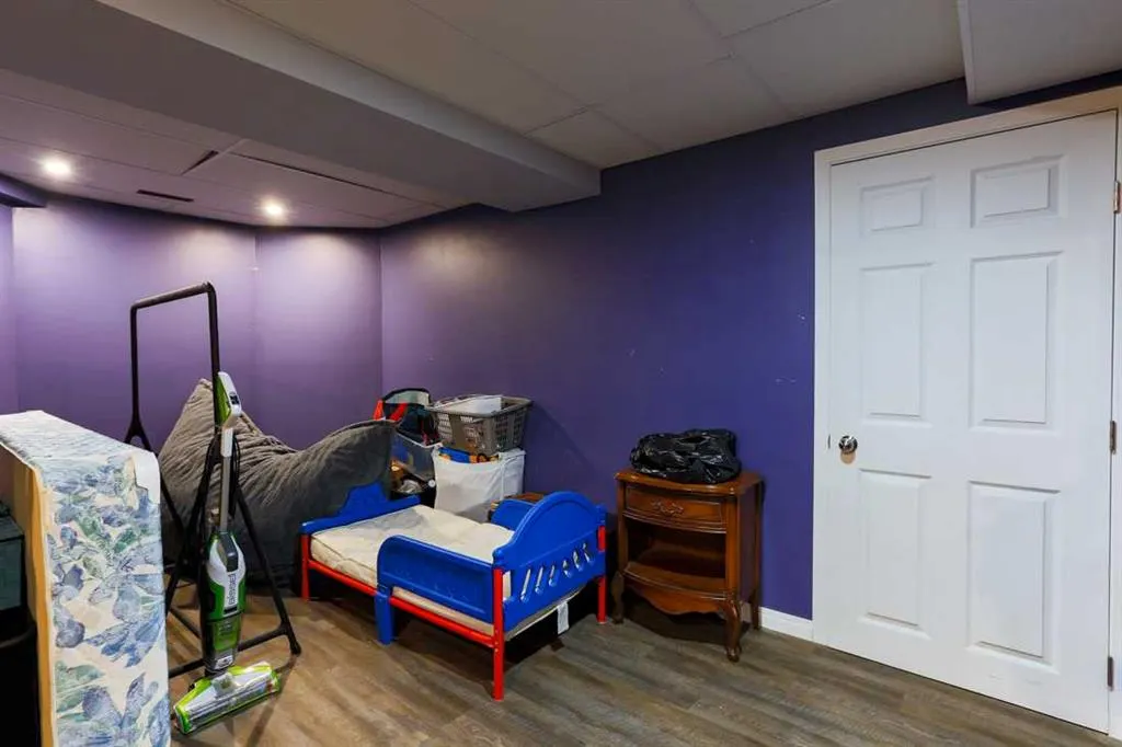 1118 Maple Avenue