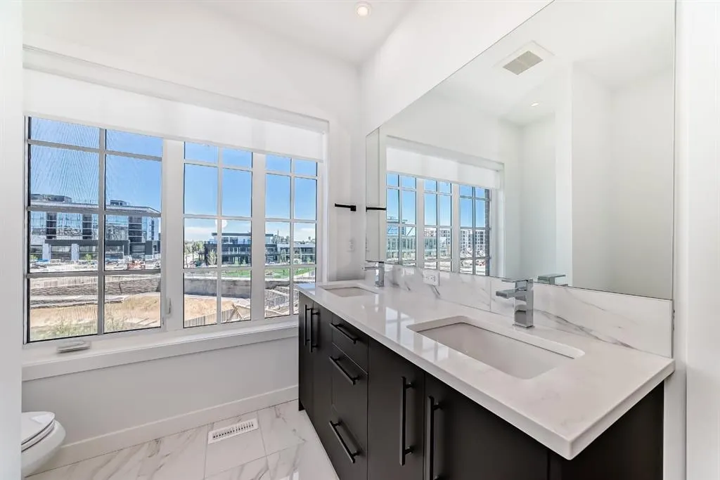 8155 8 Avenue SW, #512