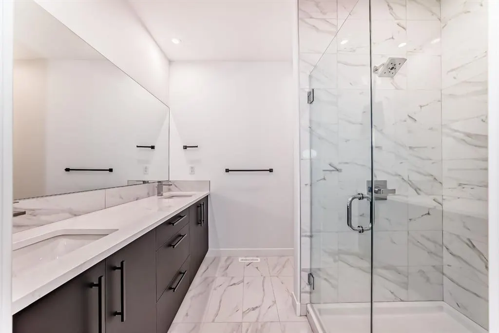 8155 8 Avenue SW, #512