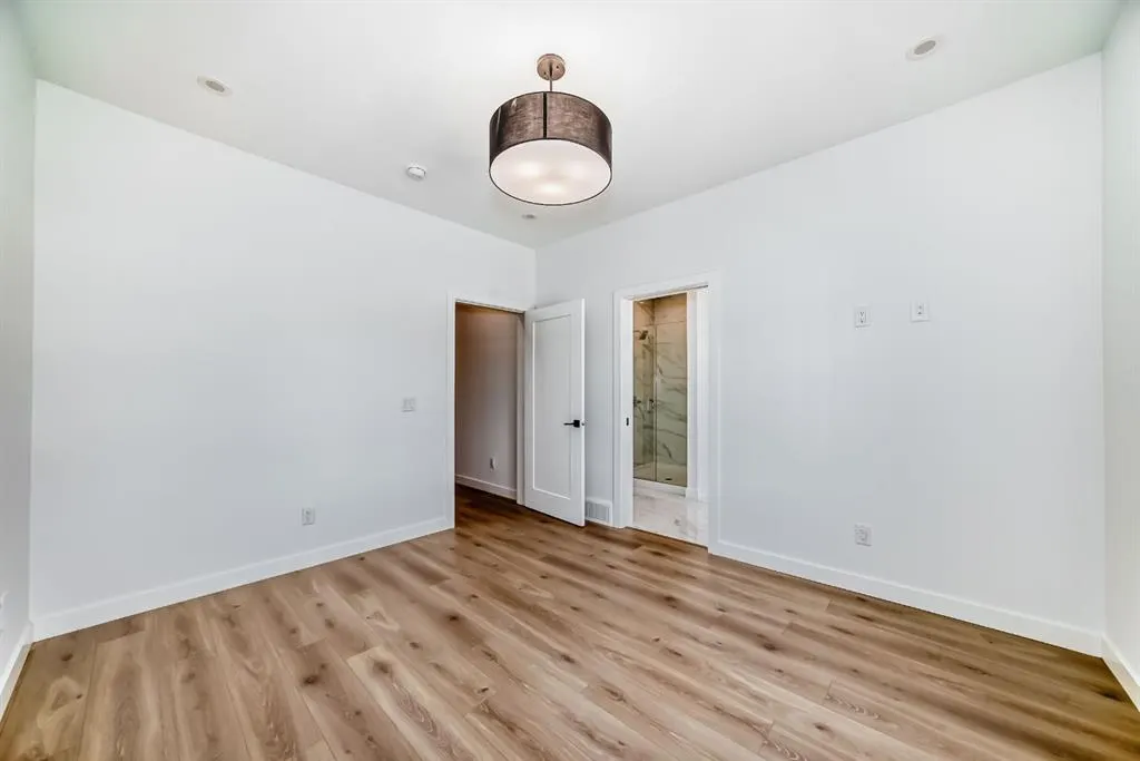 8155 8 Avenue SW, #512