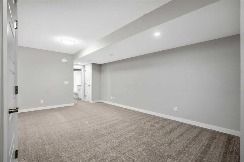 131 Seton Heath SE