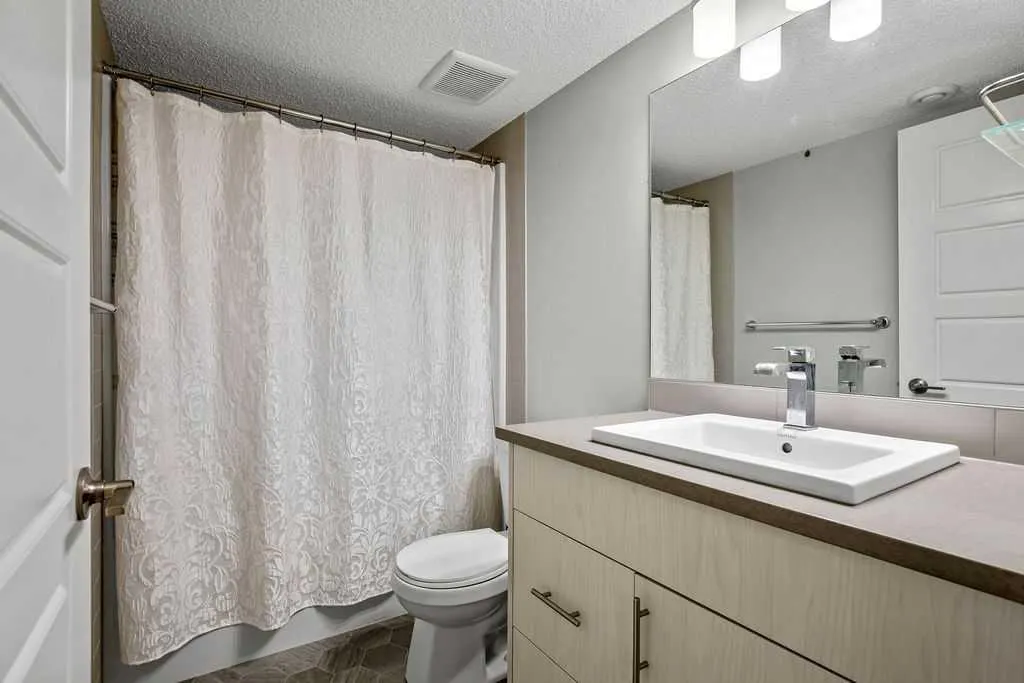 131 Seton Heath SE