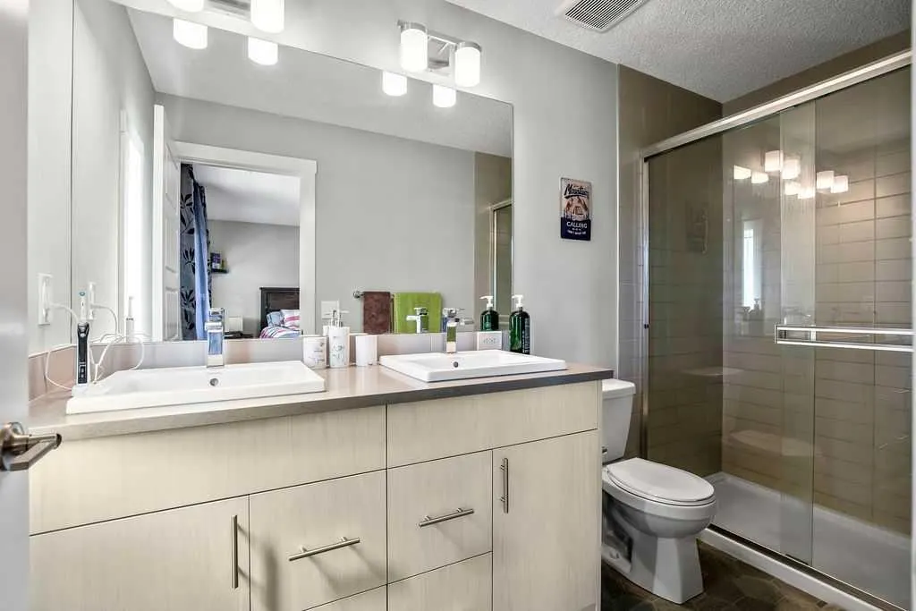 131 Seton Heath SE