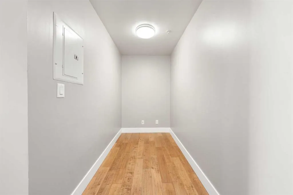 817 15 Avenue SW, #808
