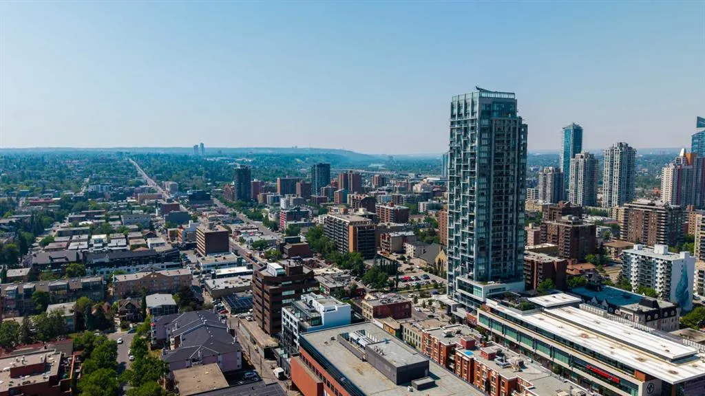817 15 Avenue SW, #808