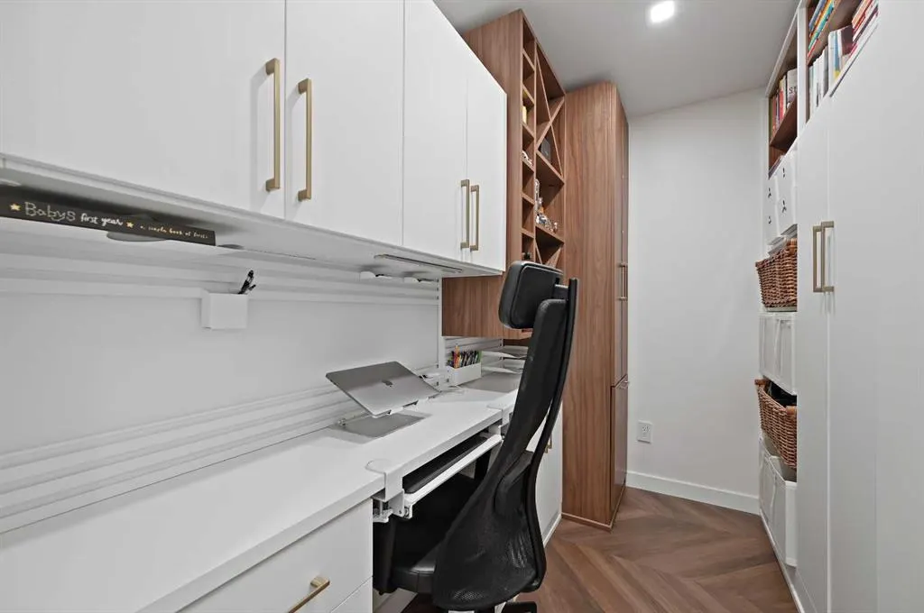 8505 Broadcast Avenue SW, #603