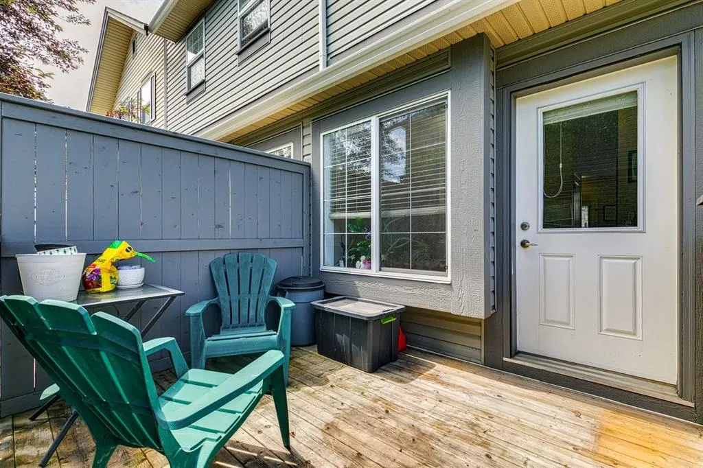 1001 8 Street NW, #802