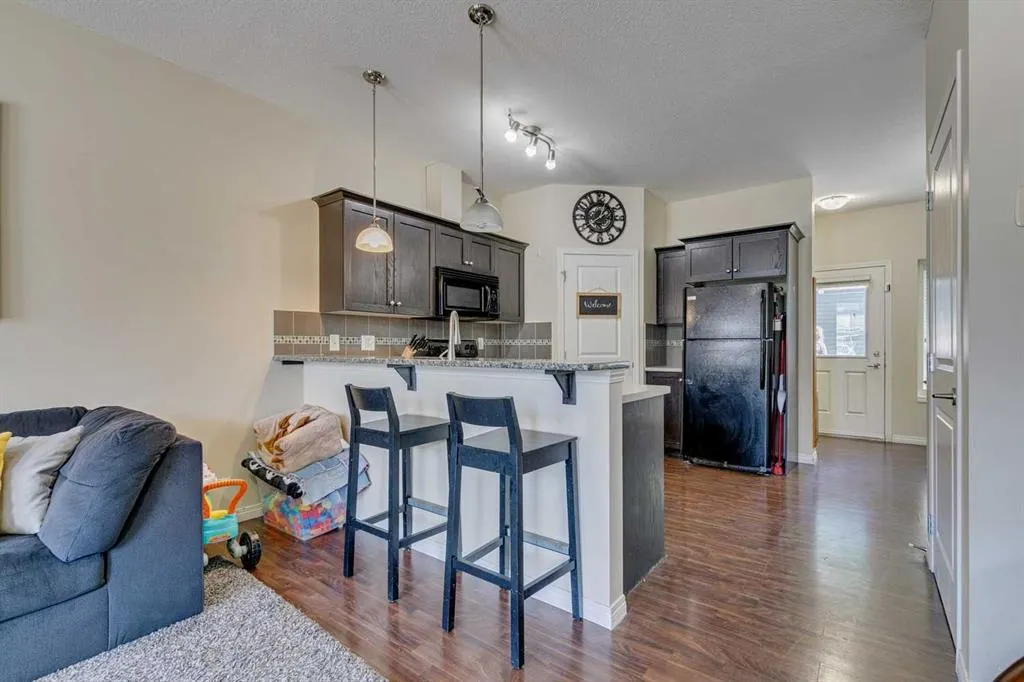 1001 8 Street NW, #802
