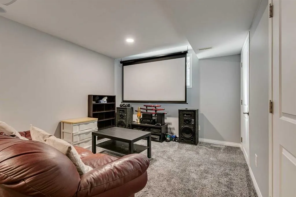 1001 8 Street NW, #802