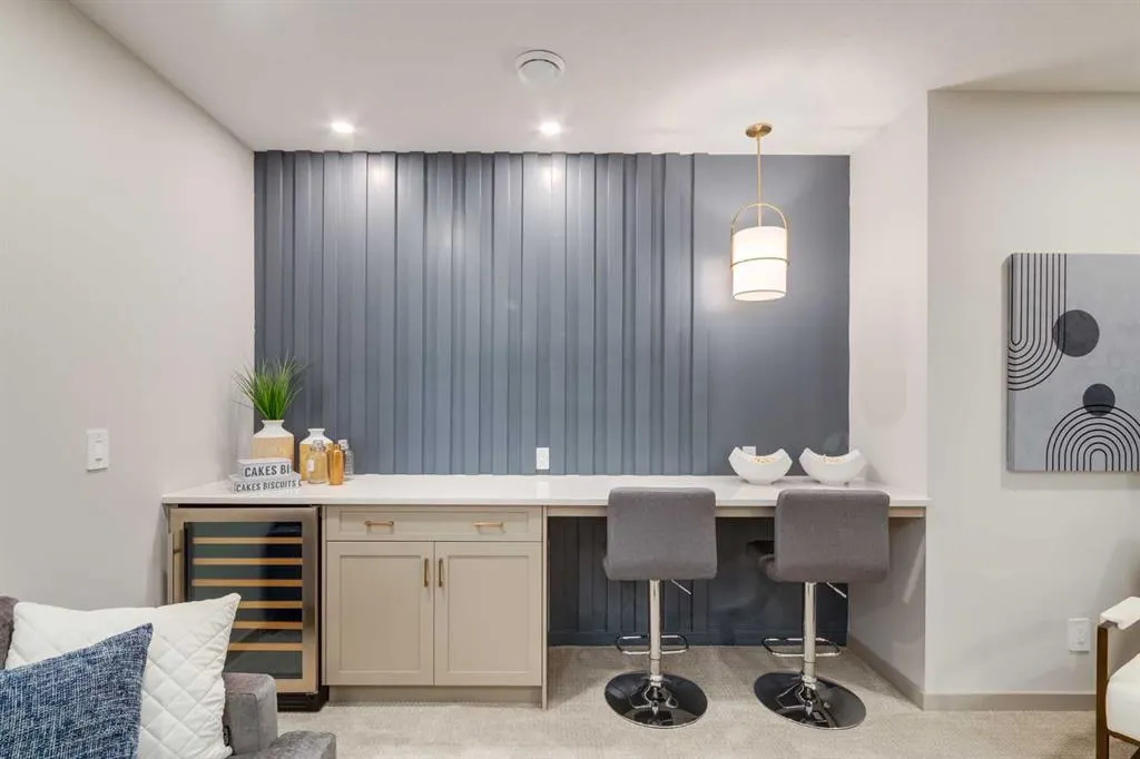 55 Heirloom Boulevard SE