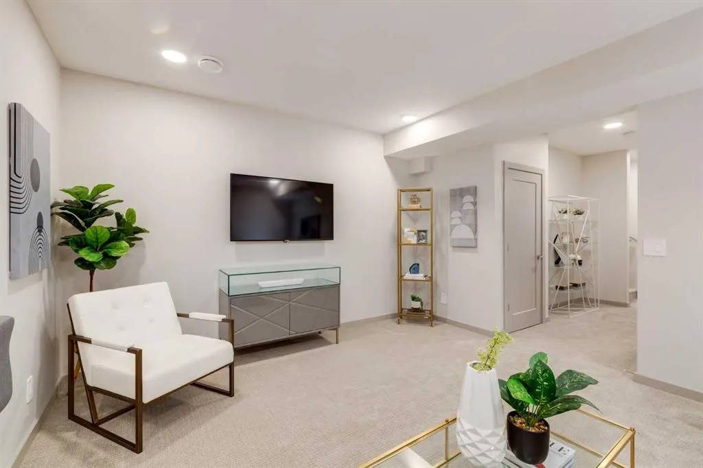 55 Heirloom Boulevard SE