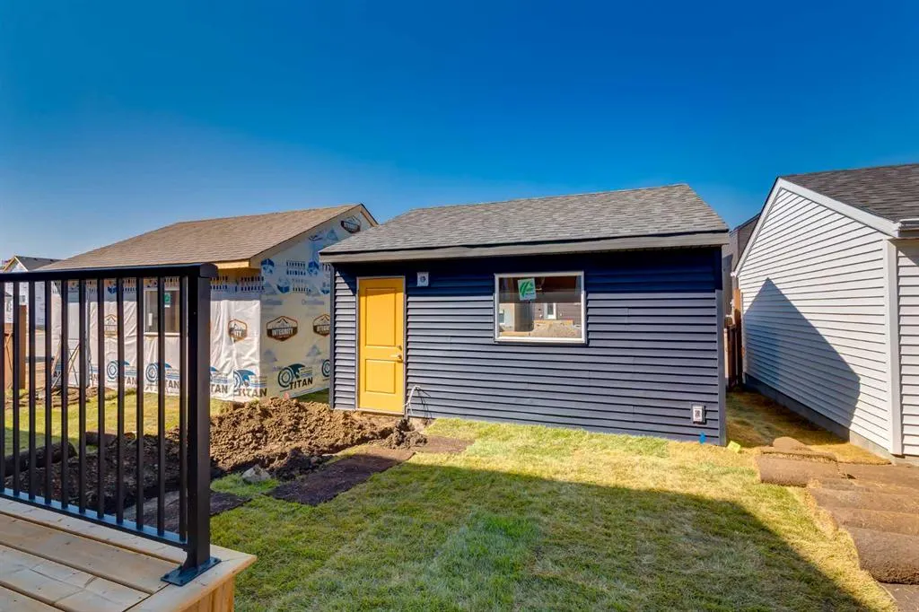 55 Heirloom Boulevard SE