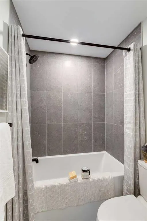 59 Heirloom Boulevard SE