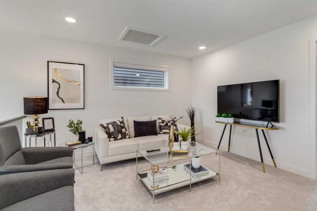 59 Heirloom Boulevard SE