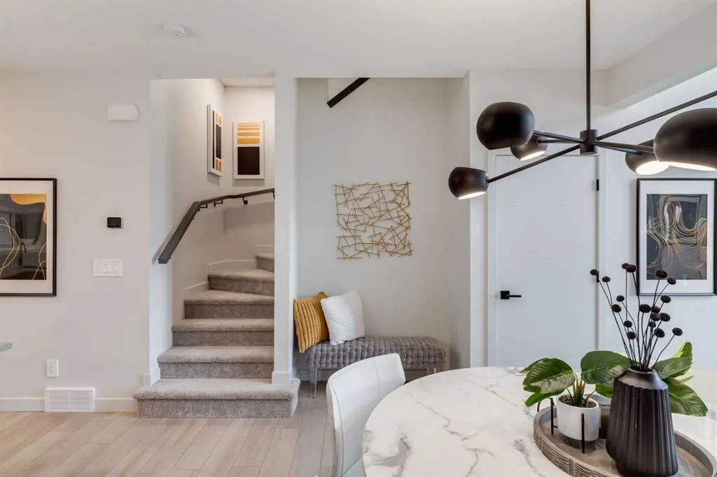 59 Heirloom Boulevard SE