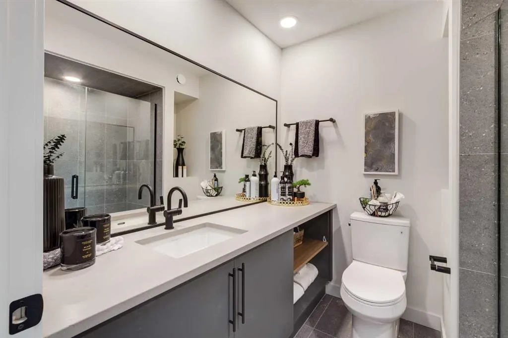 59 Heirloom Boulevard SE