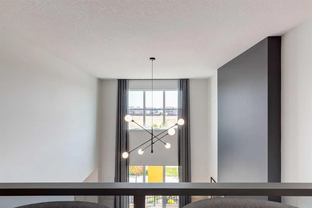 59 Heirloom Boulevard SE