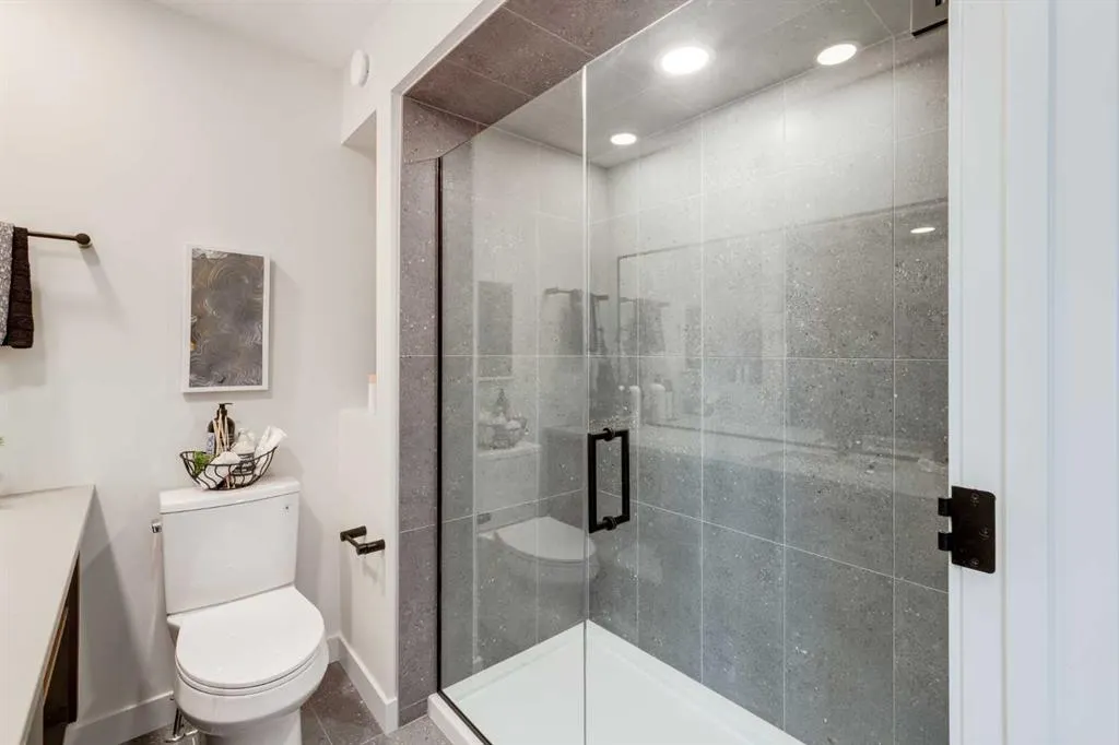 59 Heirloom Boulevard SE