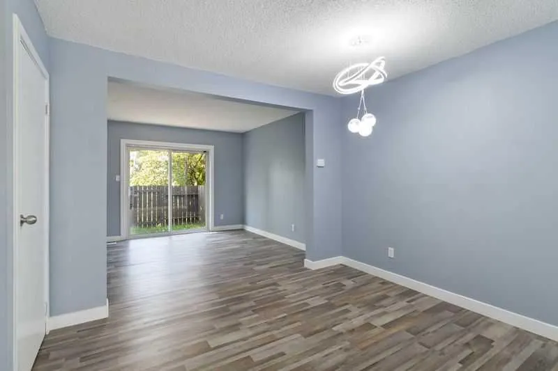 151C DICKINS Drive