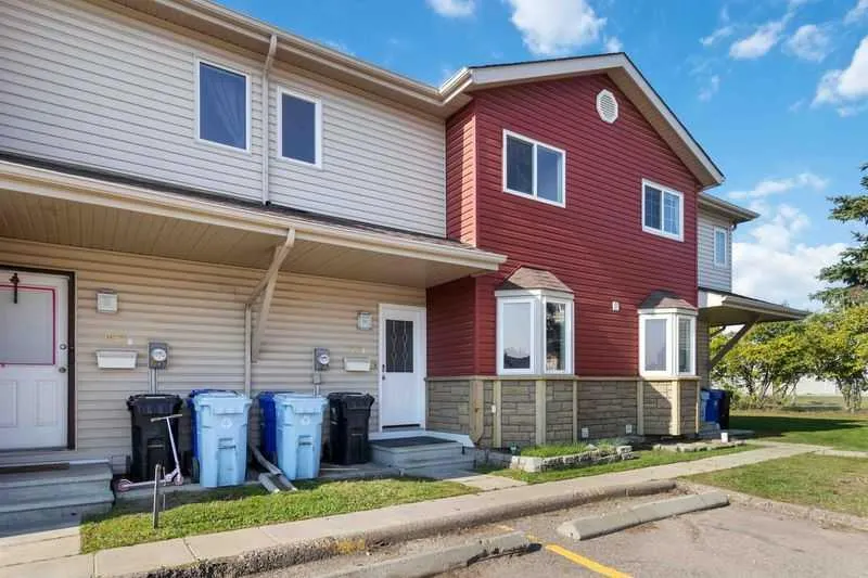 151C DICKINS Drive